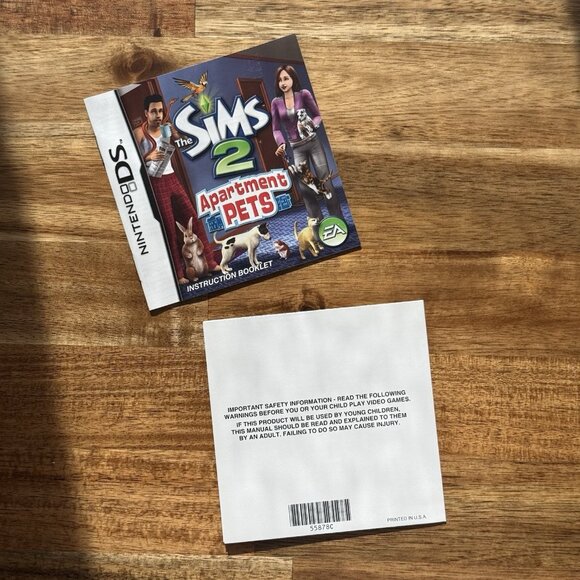 The Sims 2 Apartment Pets Nintendo DS Complete In Box CIB Manual TESTED WORKING - Picture 8 of 8